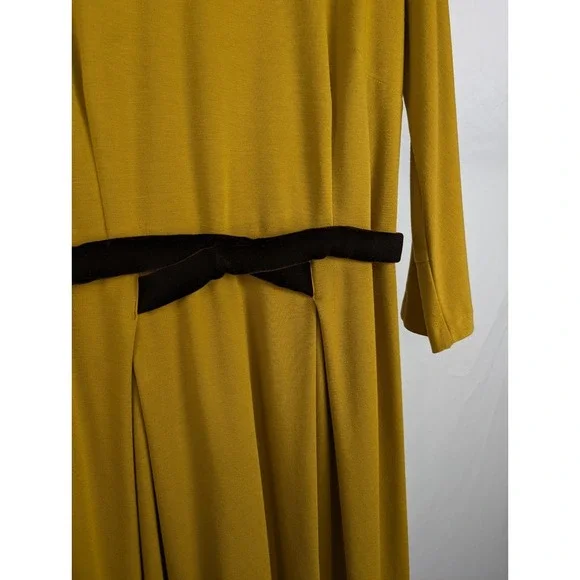 Anthropologie Velvet Belted Midi Dress Size M Yellow Long Sleeve Western Preppy - Picture 3 of 10